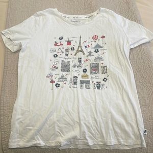 Karl Lagerfeld womens tee size medium!